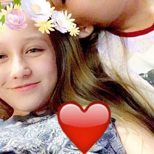 Meet your Posher, Devin